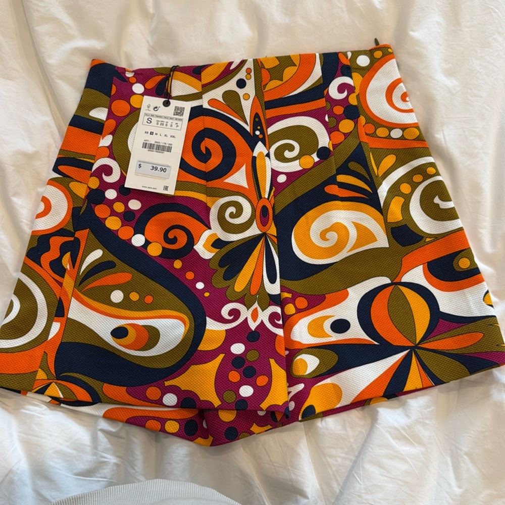 Zara high waisted shorts